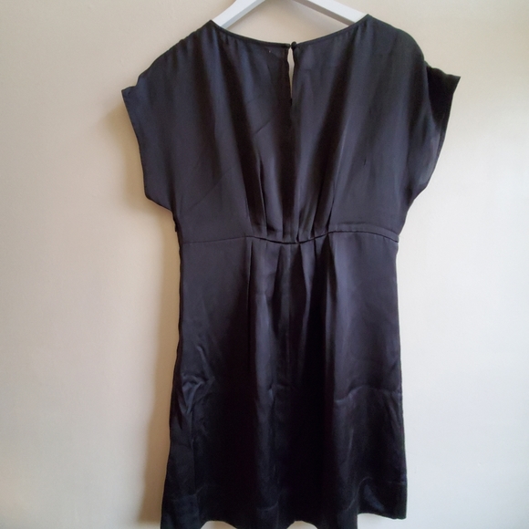 bcbgmaxazria 100% Silk Dress with beautiful leaves embroidery, small - Picture 3 of 7